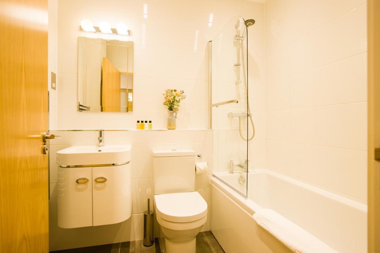Urban Living'S ~ King Edward Luxury Apartments In The Heart Of Windsor Exterior foto